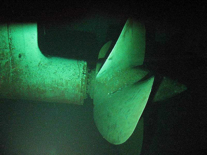 Queen Mary propellor (Manganese Bronze & Brass).jpg - Queen Mary propellor